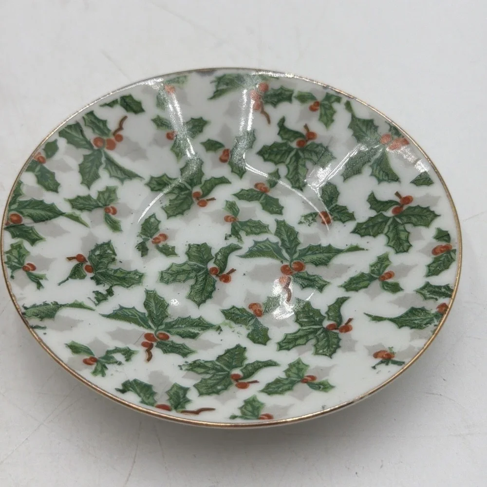 Vintage Inarco E-943 Demitasse Replac Saucer Porcelain Holly Leaves and Berries